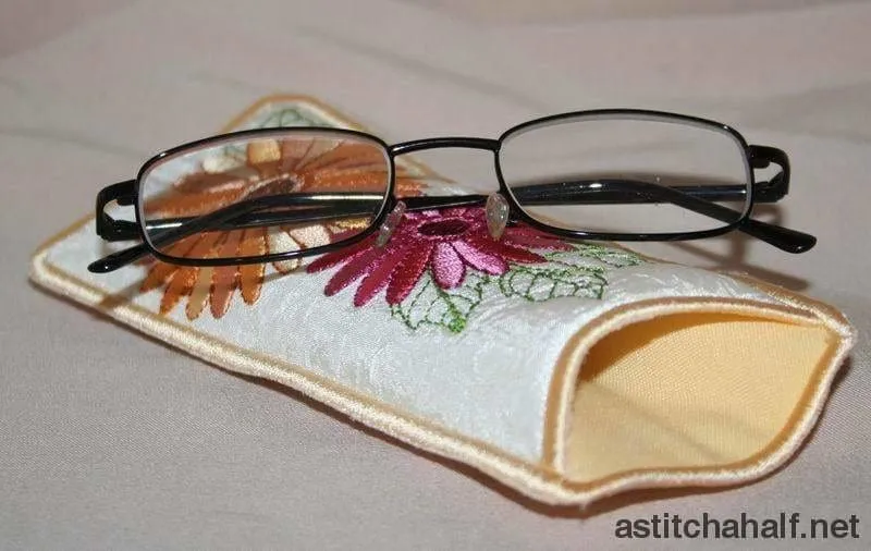 Gerbera Eyeglass Cases